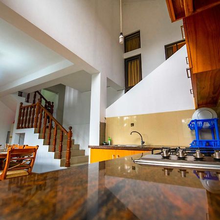Aa Bungalow Kandy Esterno foto