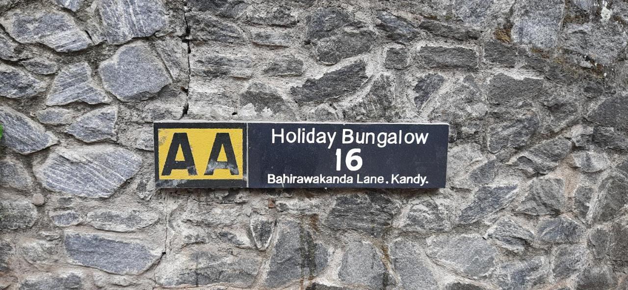 Aa Bungalow Kandy Esterno foto