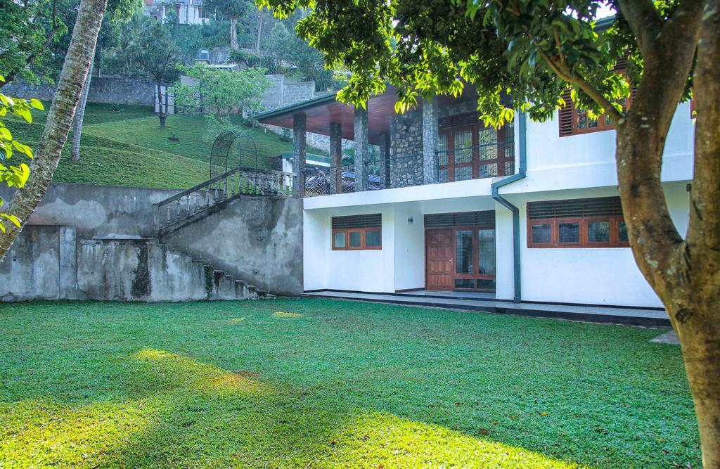Aa Bungalow Kandy Esterno foto