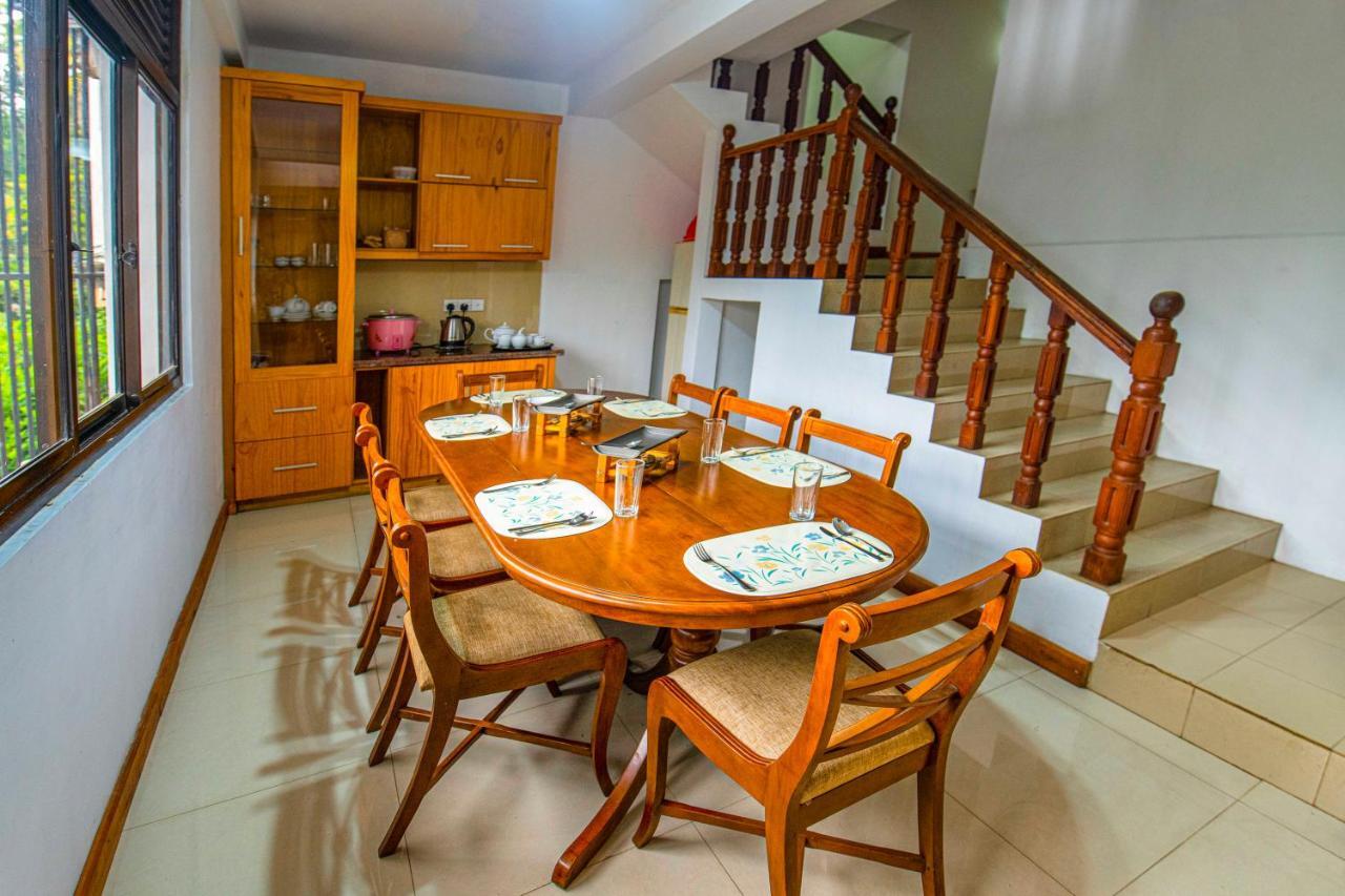 Aa Bungalow Kandy Esterno foto